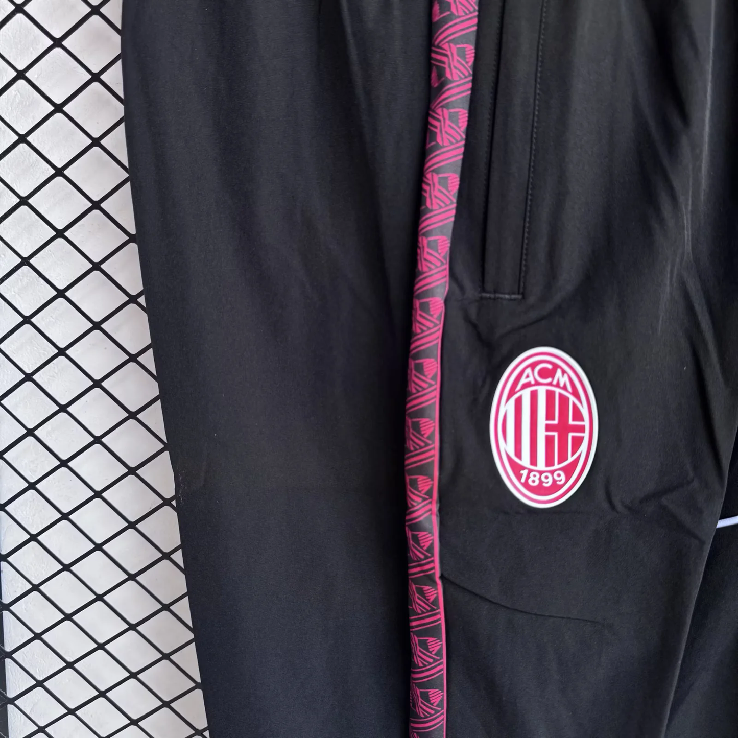 Ac Milan 2025/2026 Tracksuit Windbreaker Jacket Pants Paradise Edition