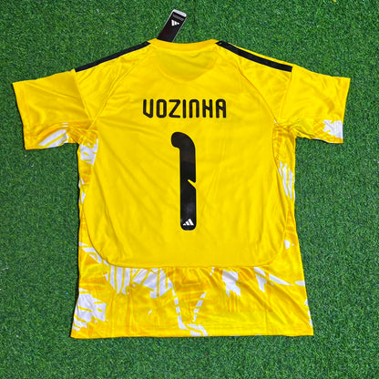 CSD Colo-Colo Vozinha #1 Goalkeeper Yellow Football Jersey