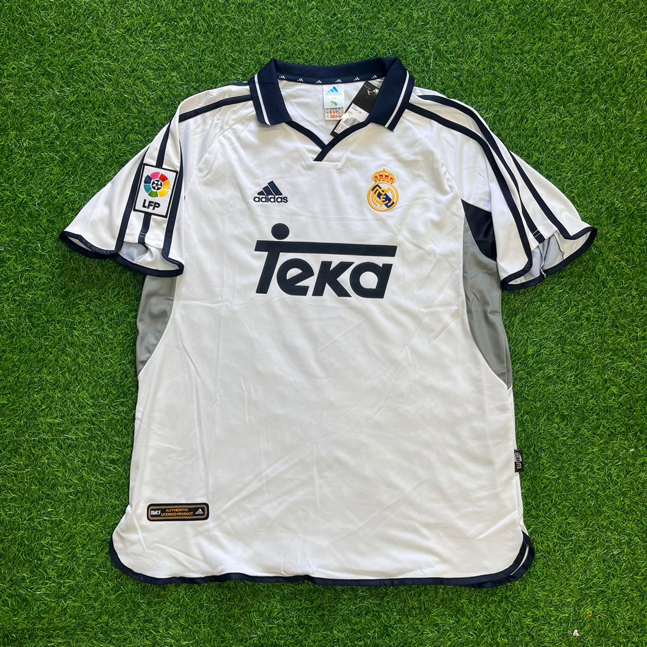 Claude Makélélé 24- Real 2000 Retro Football Jersey