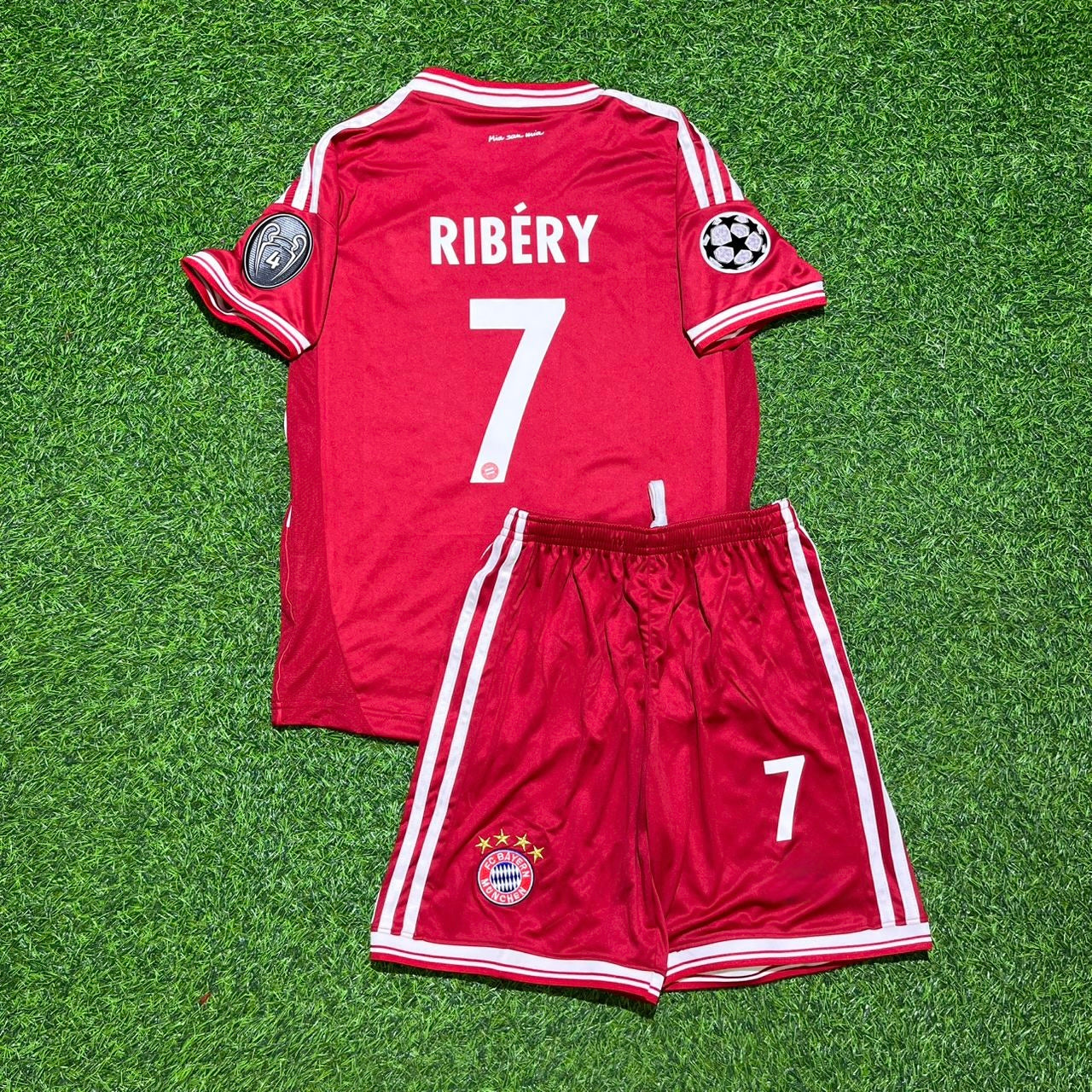 Franck Ribéry #7 Bayern Munich 2013 Champions League Final Kids Retro Kit Jersey