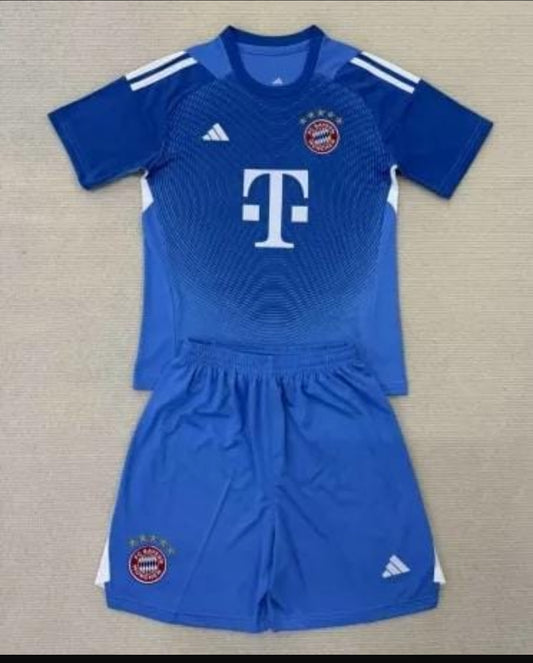 Bayern Goalkeeper Kids Jersey