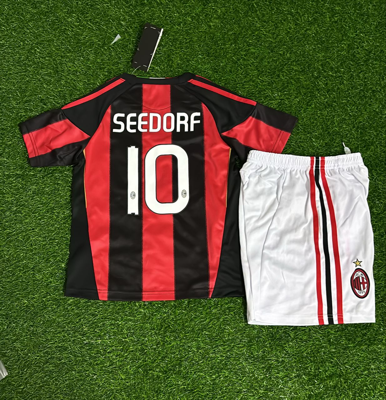 Clarence Seedorf #10 - Milan 2010 2011 Red Black Football Jersey Kit Shirt