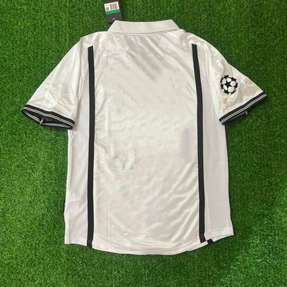Valencia 2001 Milano Champions League Final Retro Football Jersey Kit