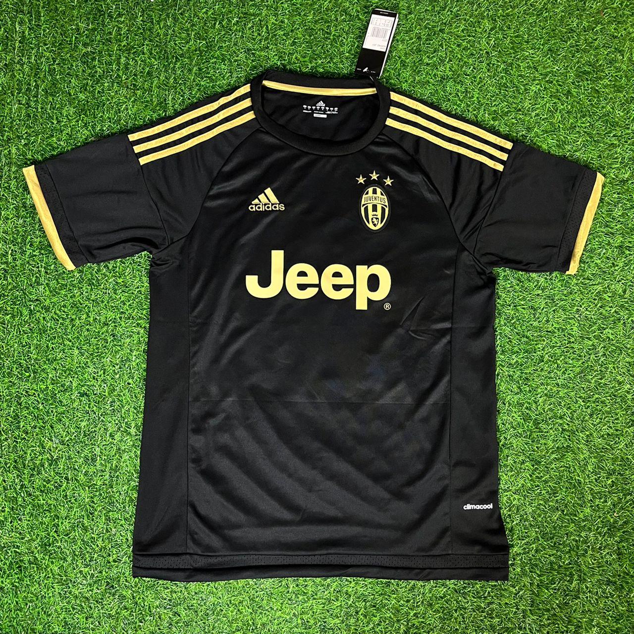 Claudio Marchisio 8- Juventus Retro Black Football Jersey Kit