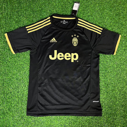 Claudio Marchisio 8- Juventus Retro Black Football Jersey Kit