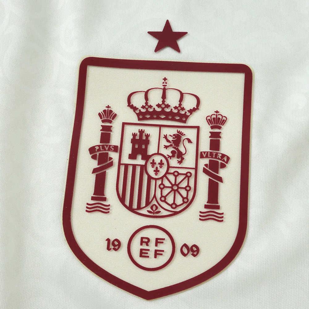 Spain World Cup 2026 Away Long Sleeve Football Jersey