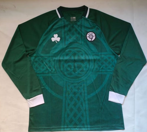 Ireland Retro Green Long Sleeve Football Jersey