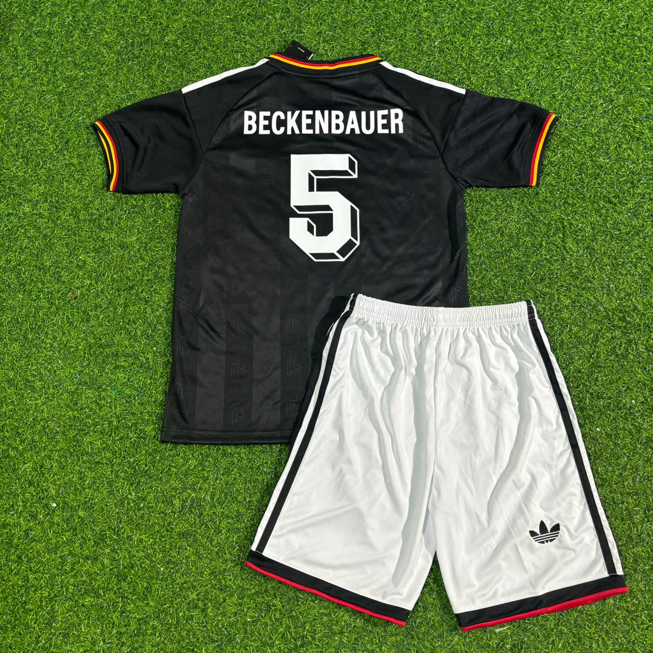 Franz Beckenbauer Germany Black Retro Kids Football Jersey Kit