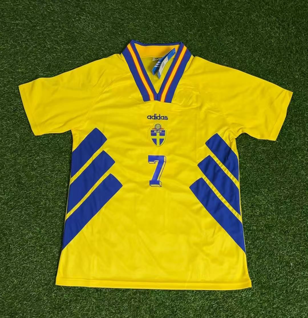 Sweden World Cup 1994 Henrik Larsson Football Jersey