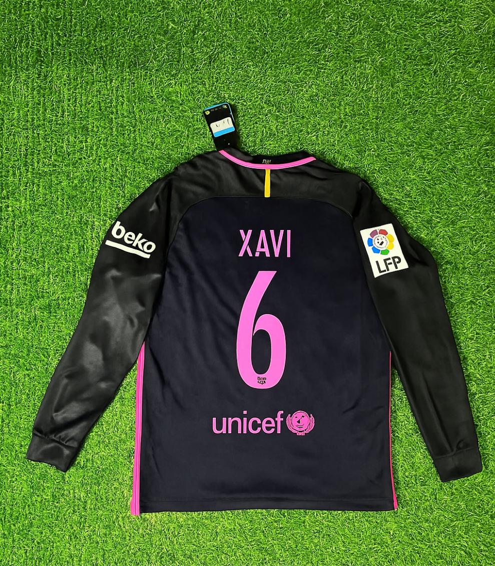 Xavi Hernandez Barcelona 14/15 Retro Pink Printing Long Sleeve Football Jersey