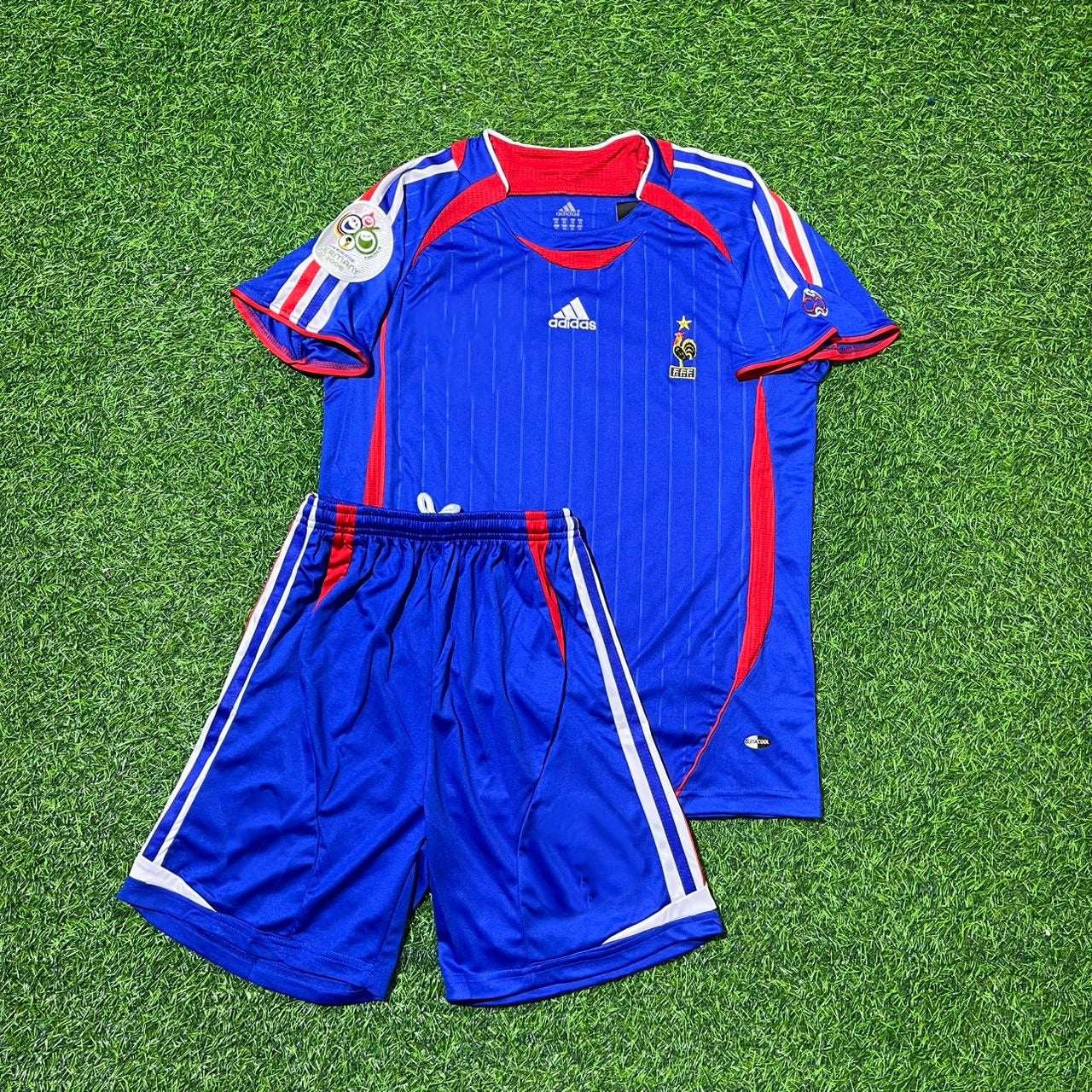 France World Cup 2006 Lilian Thuram #15 Kids Blue Retro Football Jersey Kit