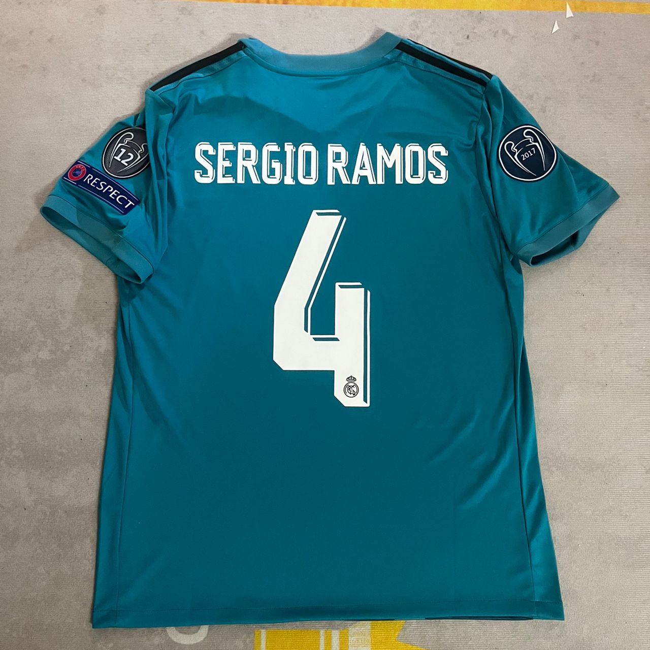 Real Sergio Ramos Madrid 2017-2018 Short Sleeve Jersey Soccer Kit
