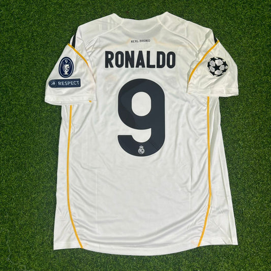 Cristiano Ronaldo 2009 First Year Home Retro White Football Jersey Paradise Edition