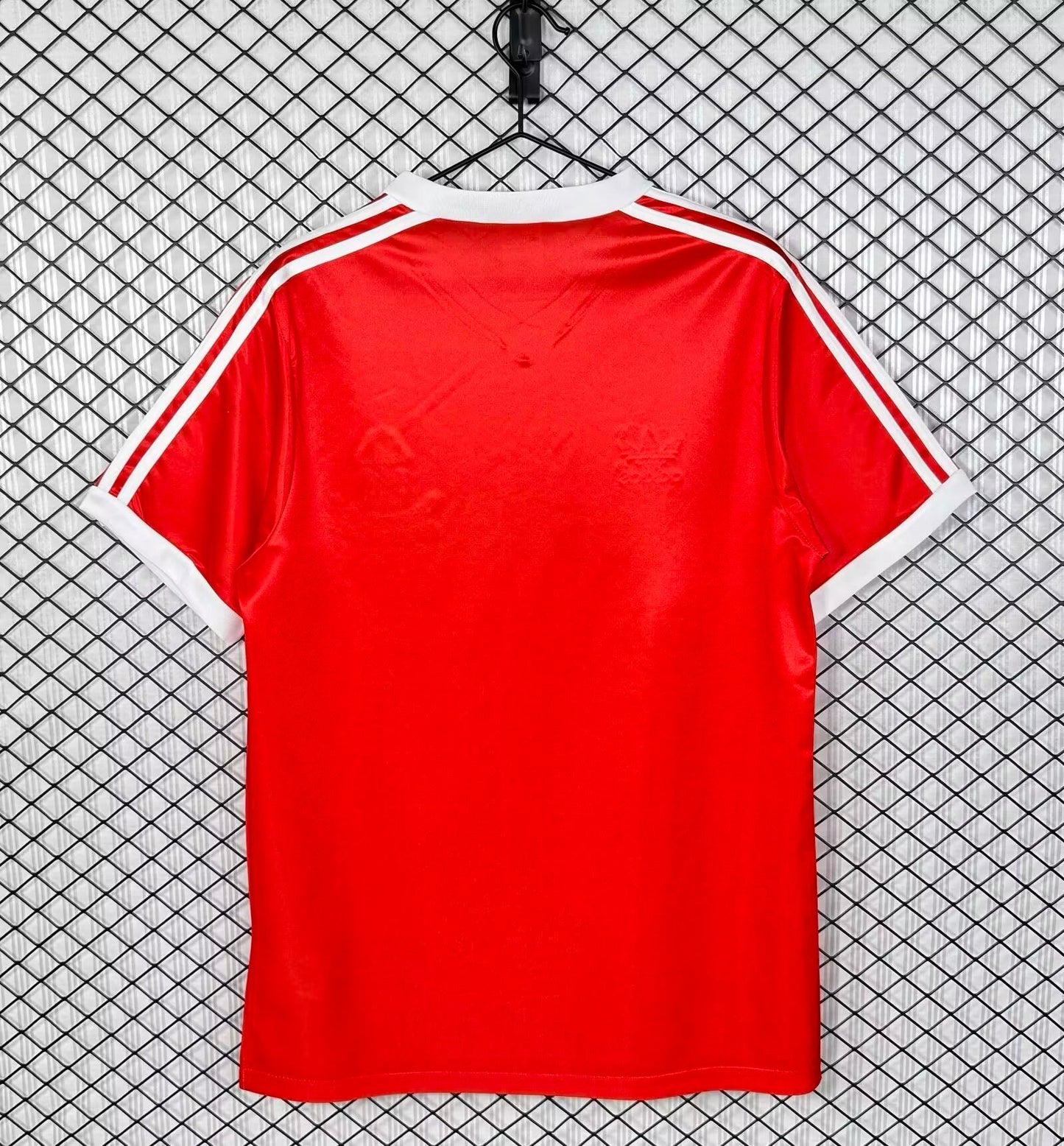 Nottingham Forest 1977-1980 European Cup Final Winners Red Home Retro Football Jersey