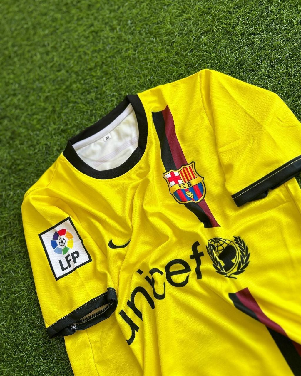 Lionel Messi 2008-09 Barcelona Yellow Retro Jersey