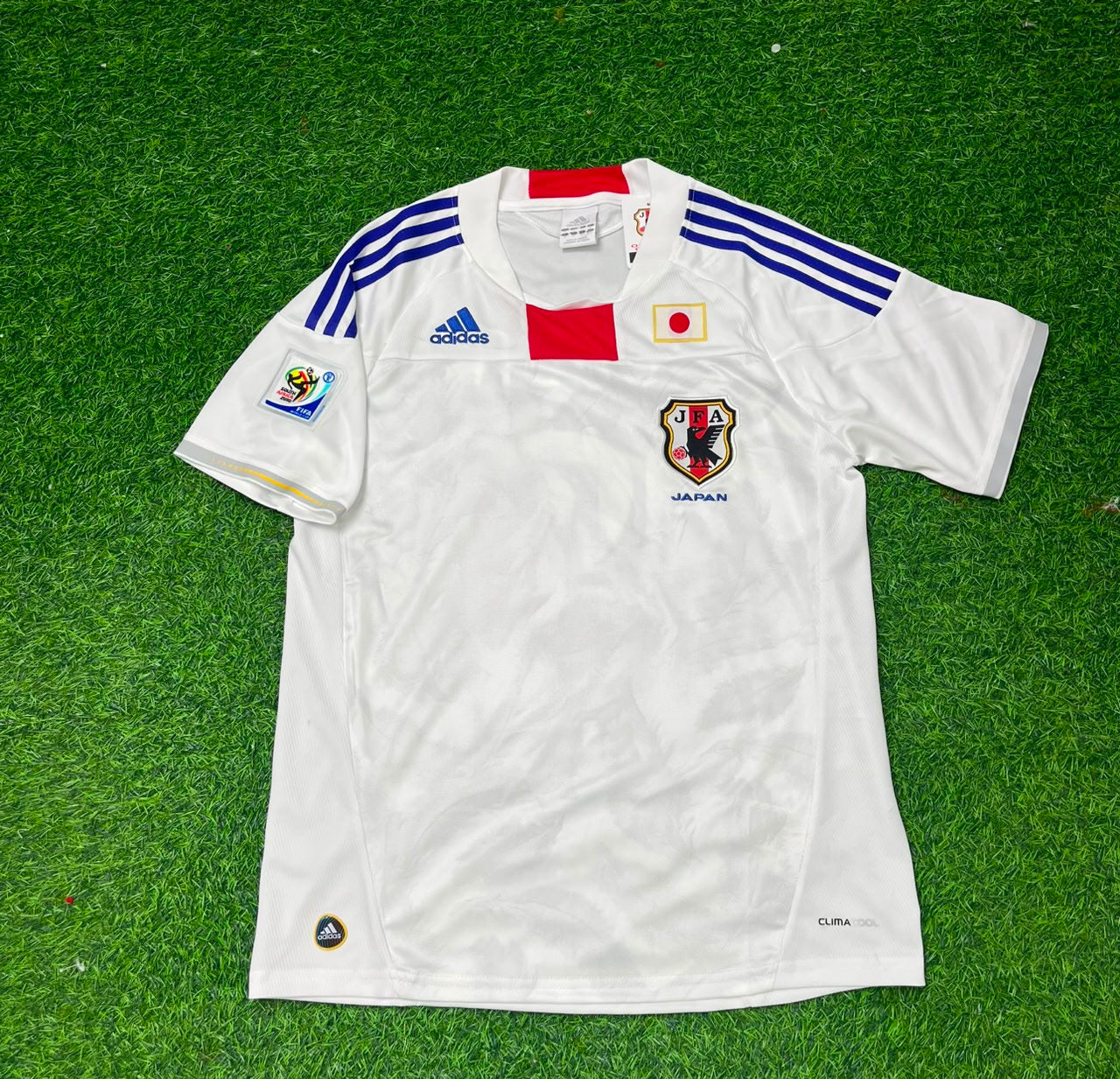 Japan World Cup 2010 Makoto Hasebe White Retro Football Jersey