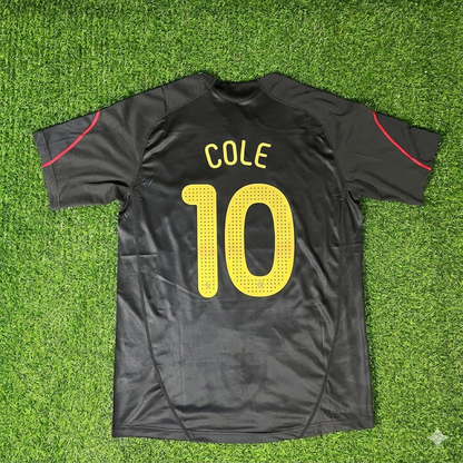 Joe Cole Liverpool 2009/10 Black Retro Football Jersey Kit