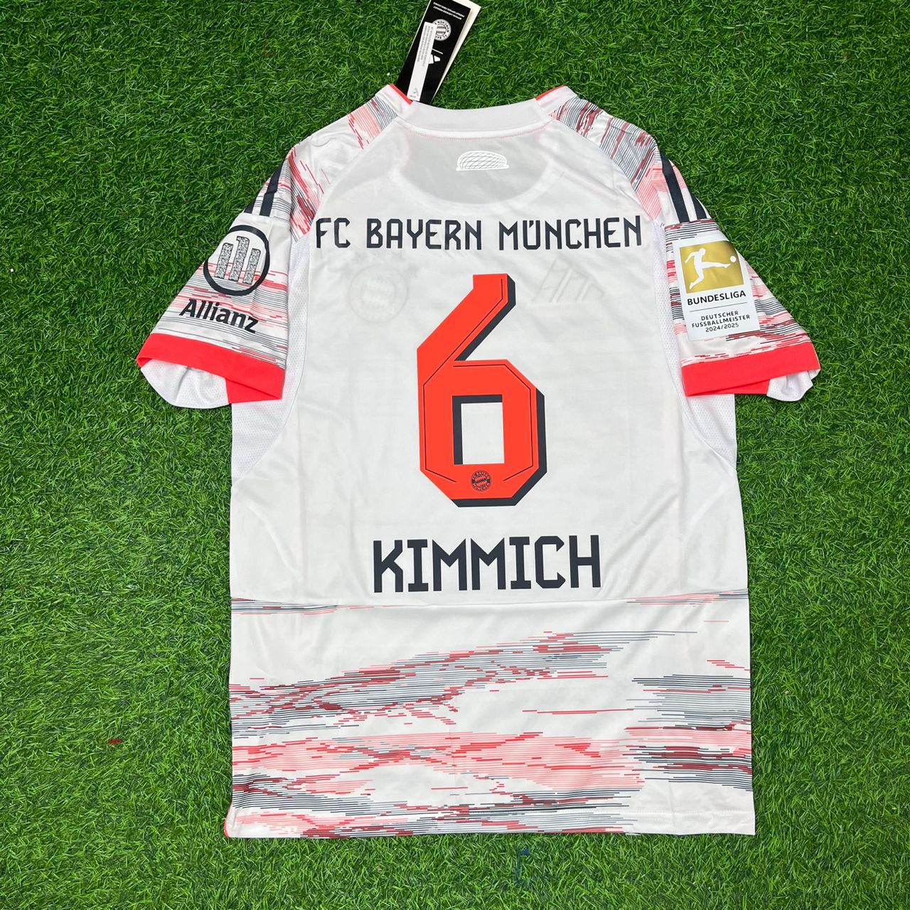 Joshua Kimmich Bayern München Away