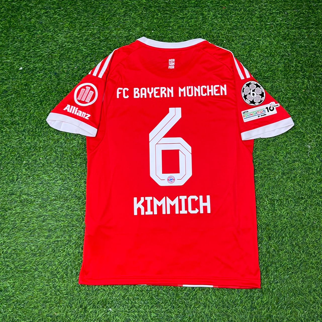Joshua Kimmich #6 Bayern Munich Home Football Jersey Kit
