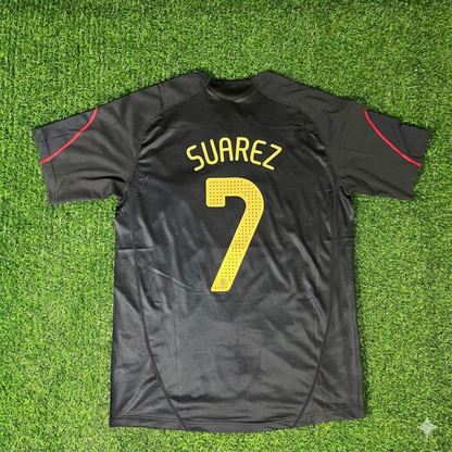 Luis Suarez Liverpool 2009/10 Black Retro Football Jersey Kit