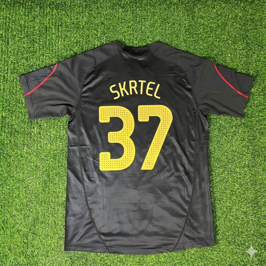 Martin Skrtel Liverpool 2009/10 Black Retro Football Jersey Kit