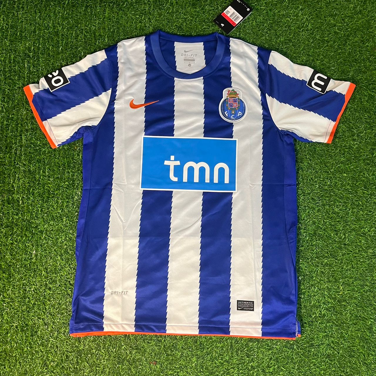 Radamel Falcao FC Porto 2010/2011 Home Football Jersey Number 9 Retro Kit