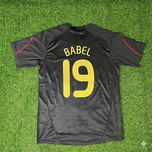 Ryan Babel Liverpool 2009/10 Black Retro Football Jersey Kit