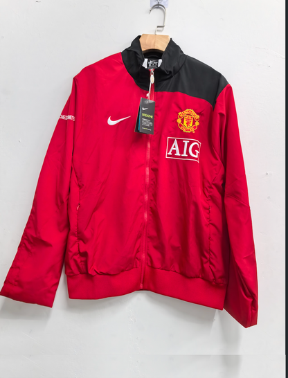 Manchester United Red Retro Windbreaker Jacket Jersey