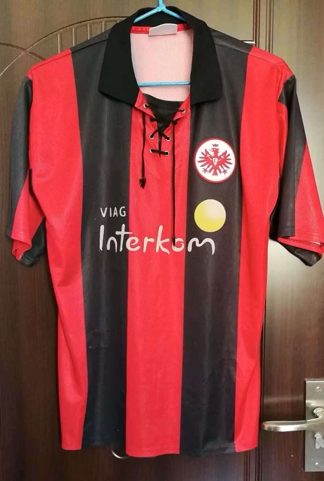 Eintracht Frankfurt SGE 2000/01 Rotes Heimtrikot Retro Fußball