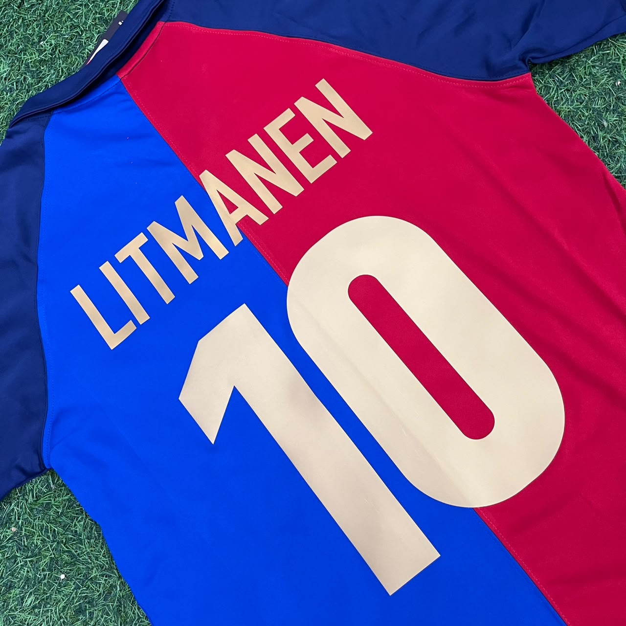 Jari Litmanen Barcelona 1998/1999 Retro Football Jersey Kit