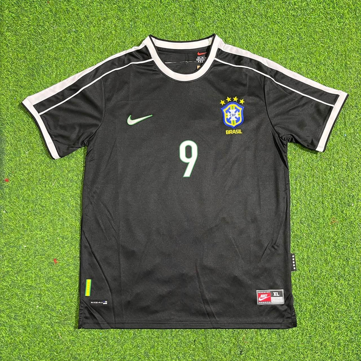 Brazil Ronaldo Nazario Black Retro Football Jersey