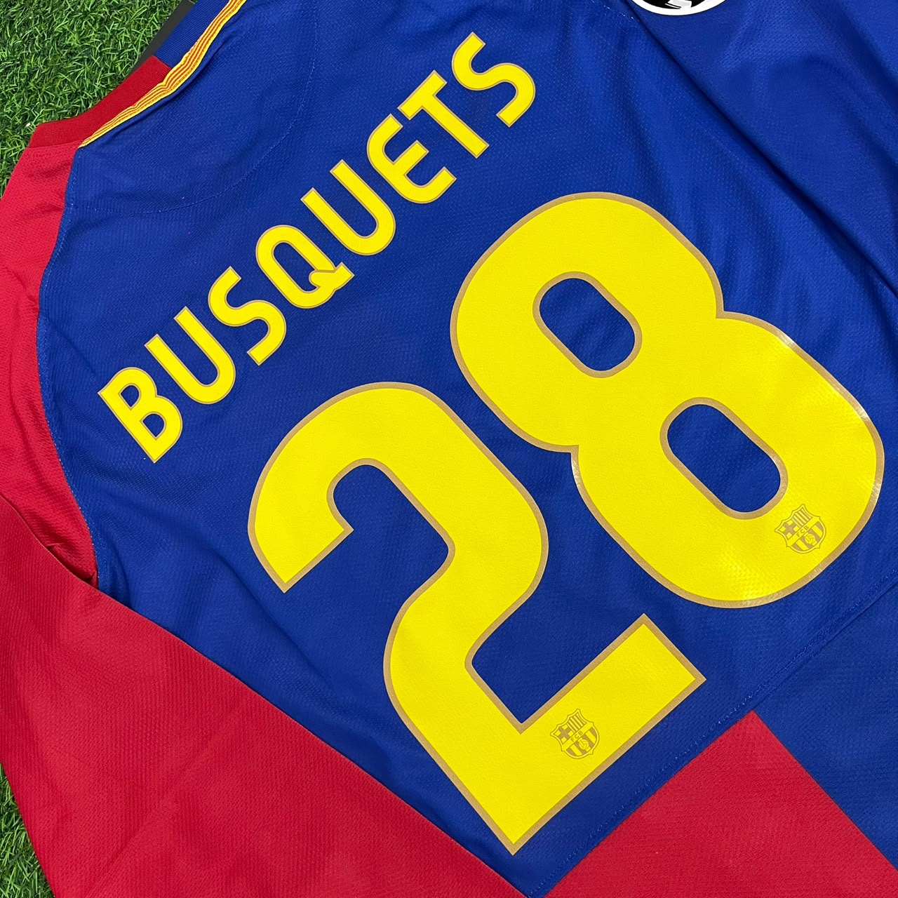 Sergio Busquets Barcelona 2009 Champions League Final Retro Football Jersey