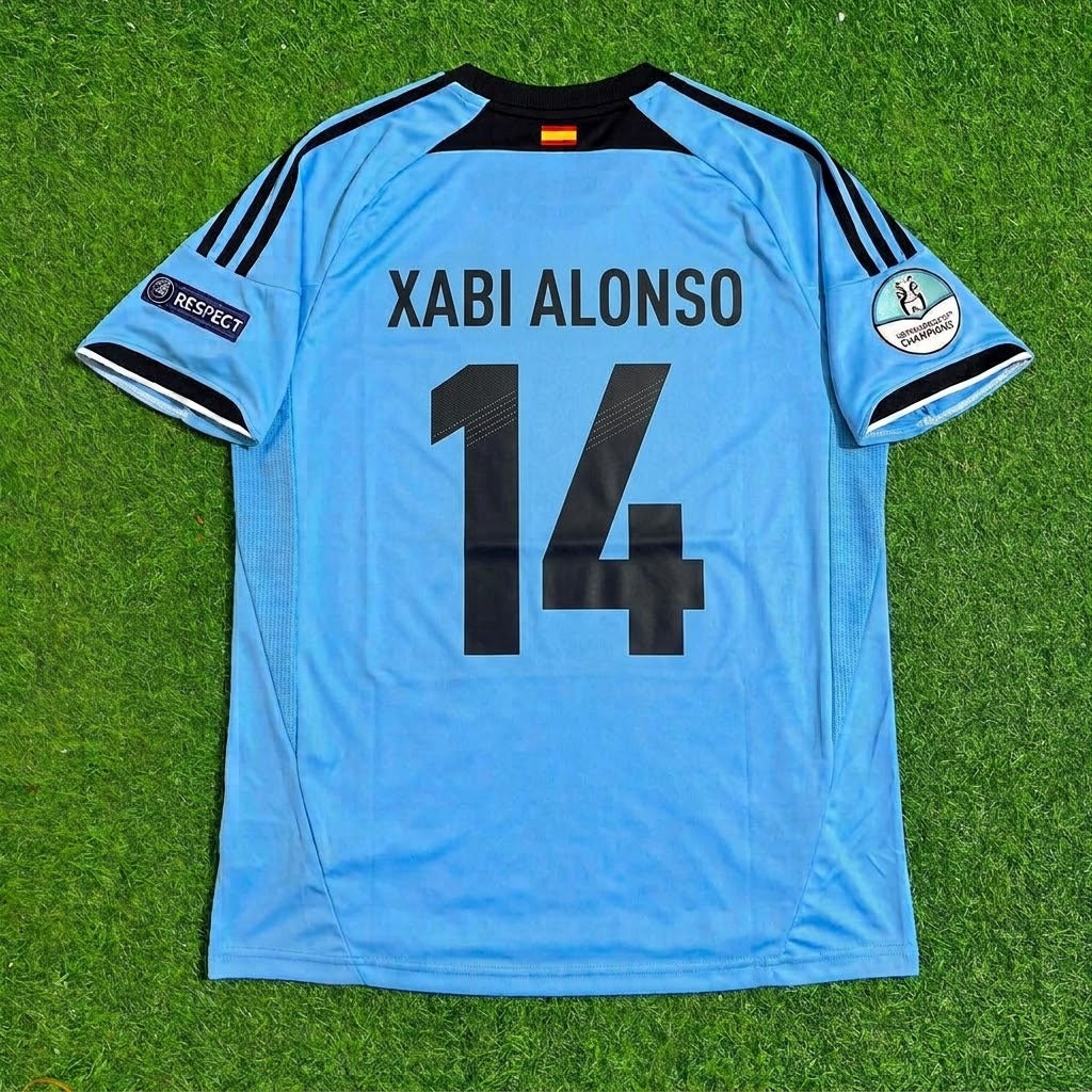 Xabi Alonso Spain EURO 2012 Final Retro Football Jersey
