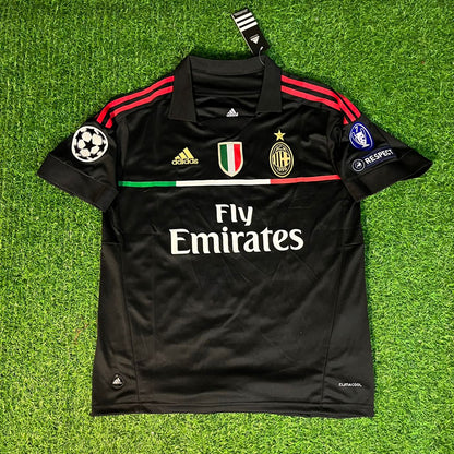 Alessandro Nesta 13 - Milan Third Kit 2011/12 Retro Football Jersey Kit