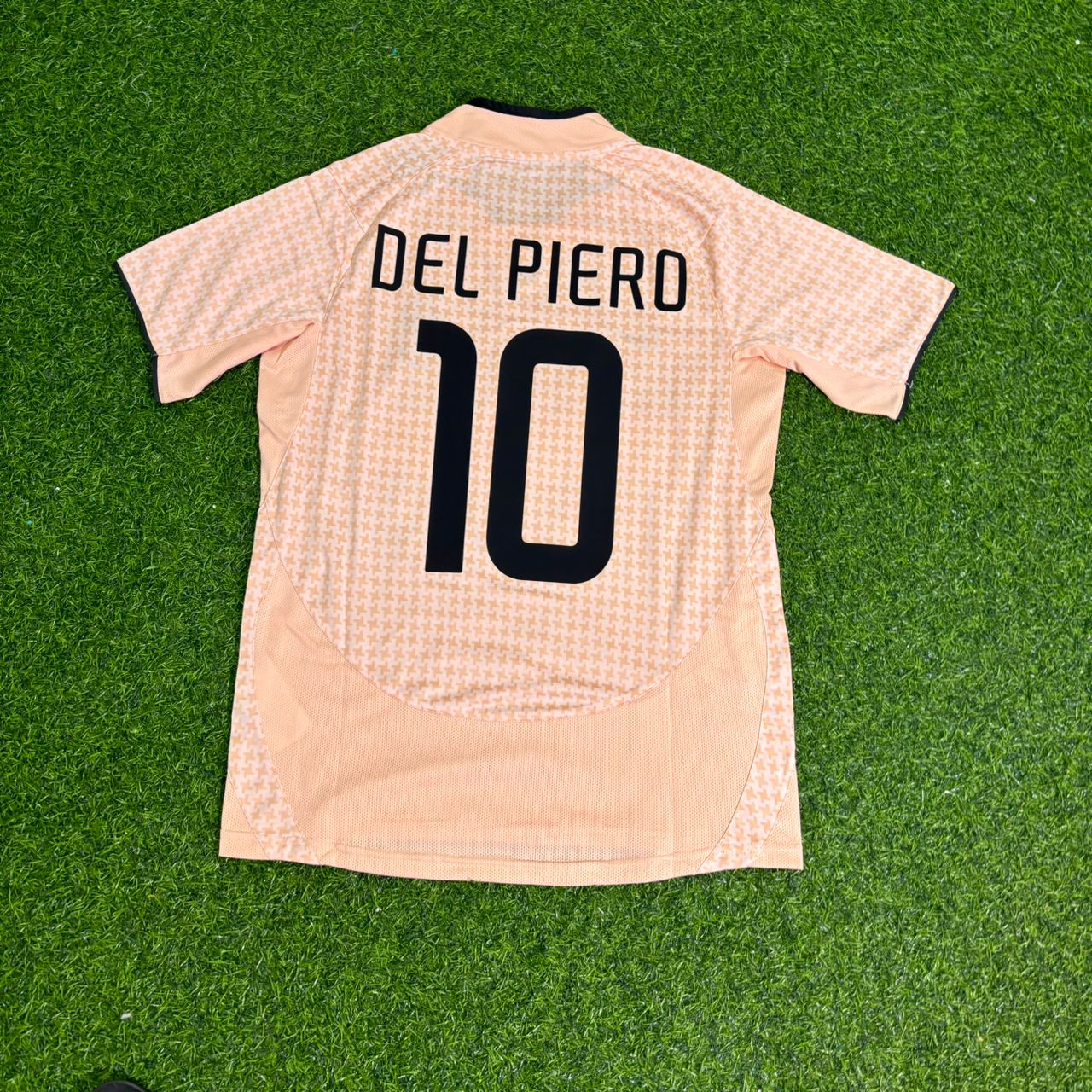 Alessandro Del Piero 10 Juventus 2003/2004 Away Retro Football Jersey Kit