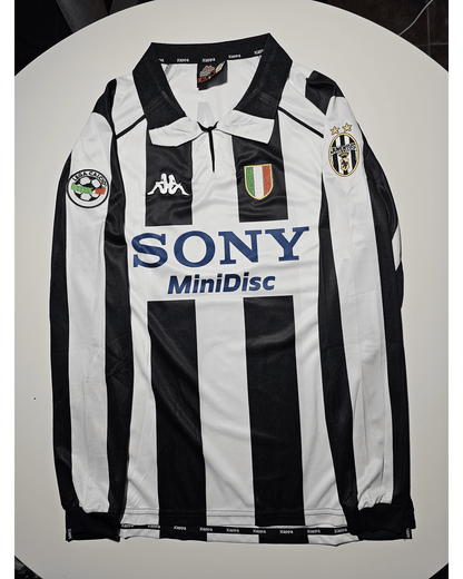 Alessandro Del Piero 10 - Juventus 1997/98 Retro Football Jersey Kit