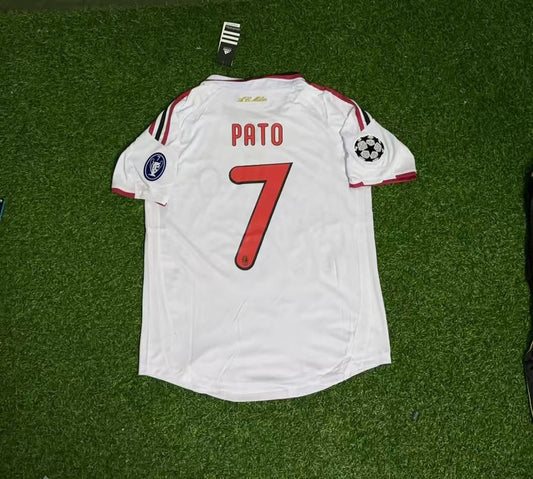 Alexandre Pato Milan 2009 2010 Season White Retro Football Jersey