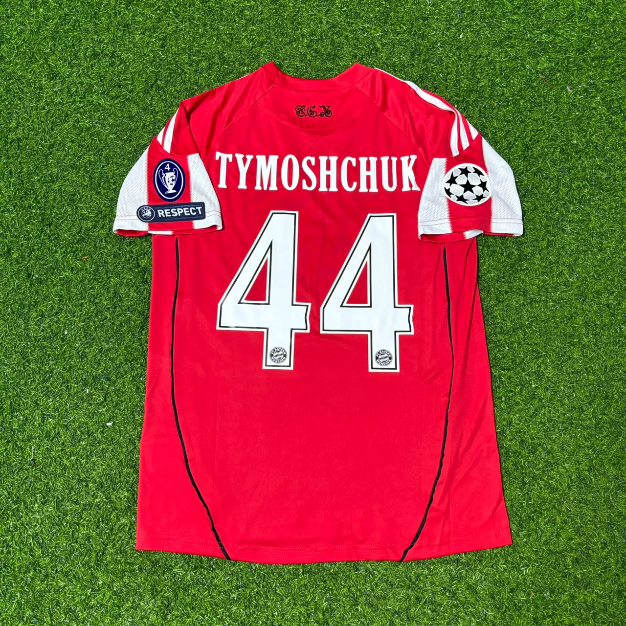 Anatoliy Tymoshchuk Bayern Munich 2010-2011 Home Retro Football Jersey Kit