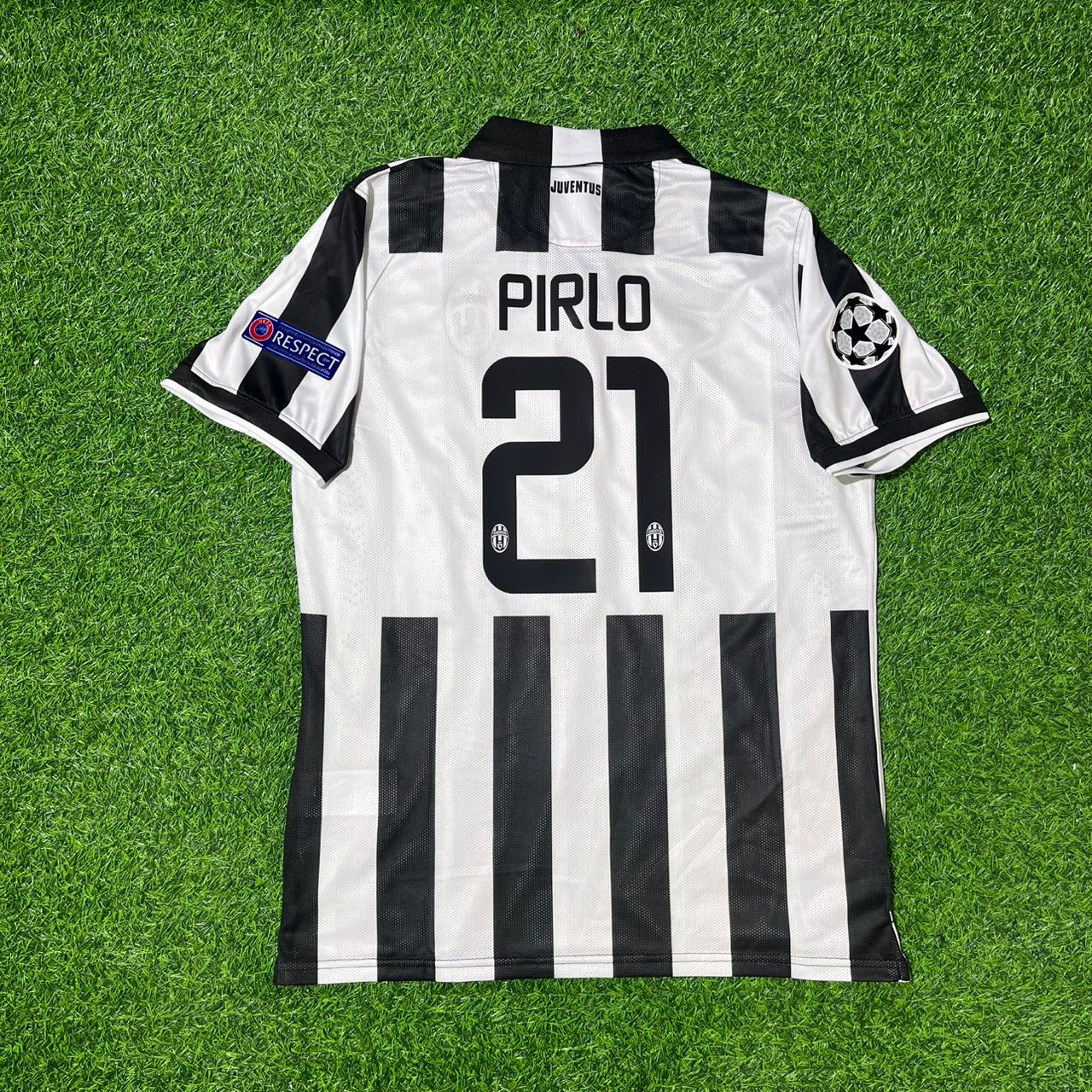 Andrea Pirlo Juventus 2014-2015 Retro Children Football Jersey Kit