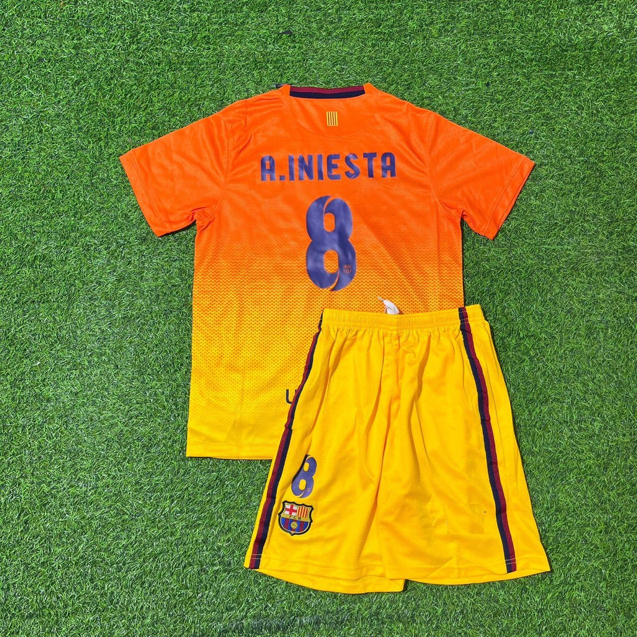 Andrés Iniesta 8 Barcelona 2012/2013 Orange Retro Kids Football Jersey Collection