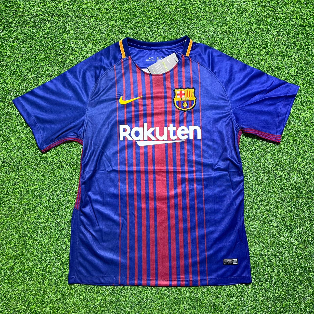 Andres Iniesta Barcelona 2017-2018 Football Jersey Kit