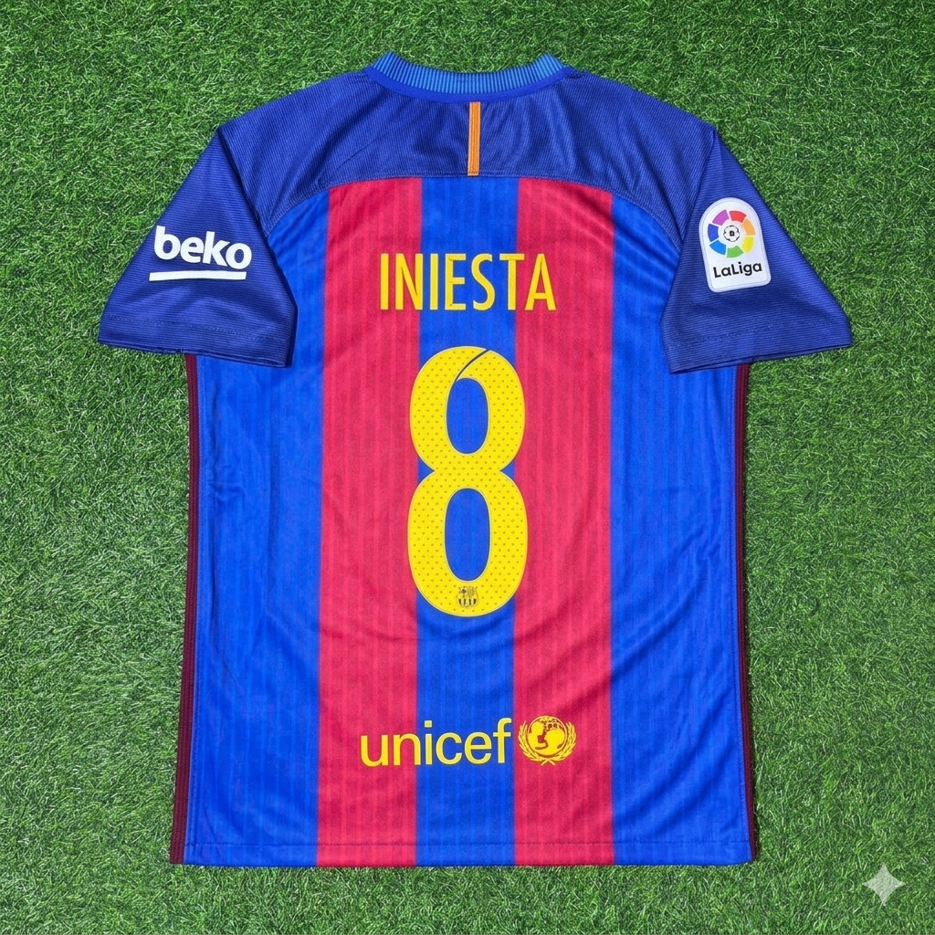 Andrés Iniesta #8 FC Barcelona 2016-2017 Home Retro Football Jersey Kit