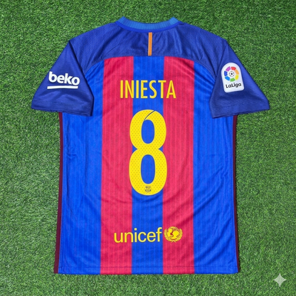 Andrés Iniesta #8 FC Barcelona 2016-2017 Home Retro Football Jersey Kit