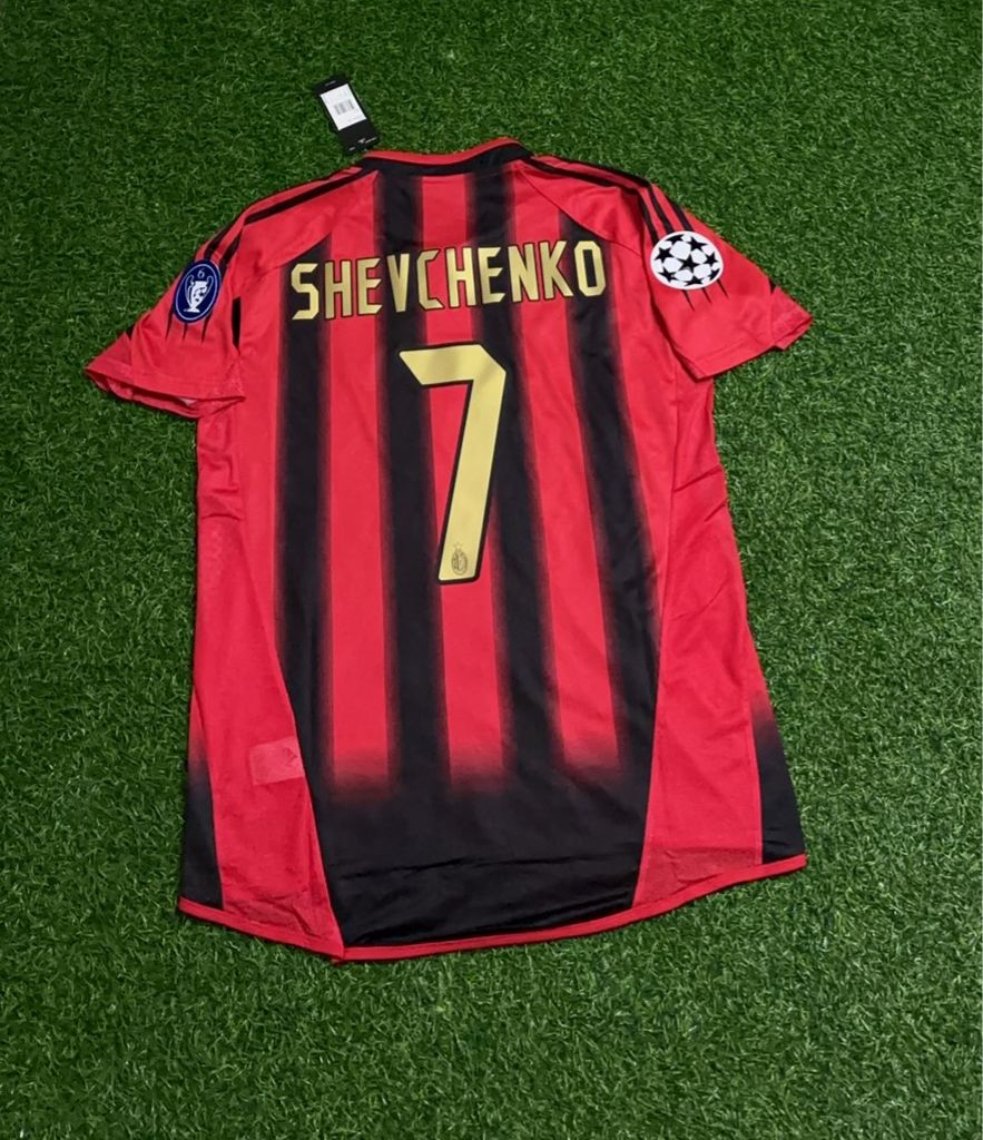 Andriy Shevchenko 7 Milan 2004/05 Red & Black Home Retro Football Jersey Kit