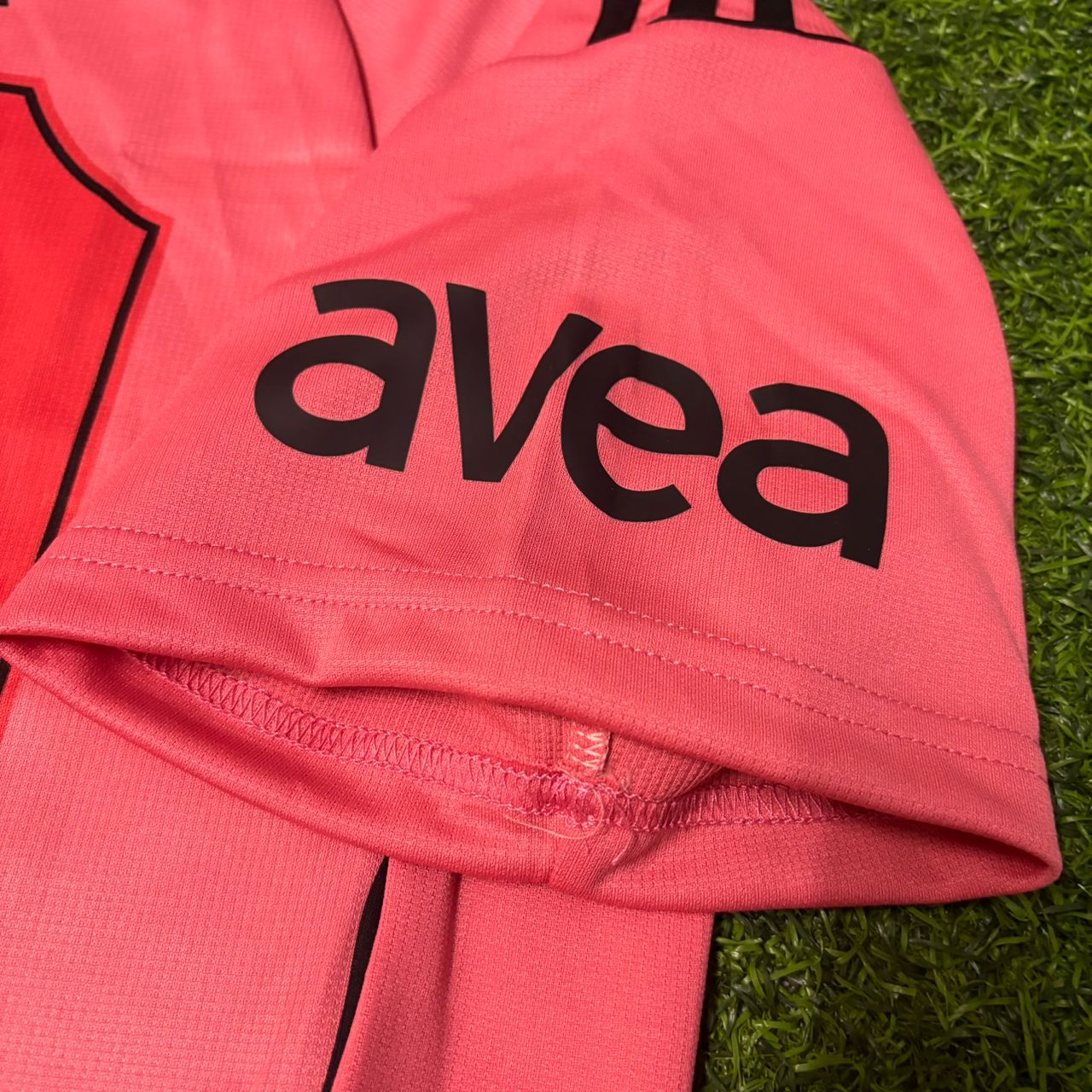 Arda Turan Galatasaray 2010-2011 Pink Retro Football Jersey Kit