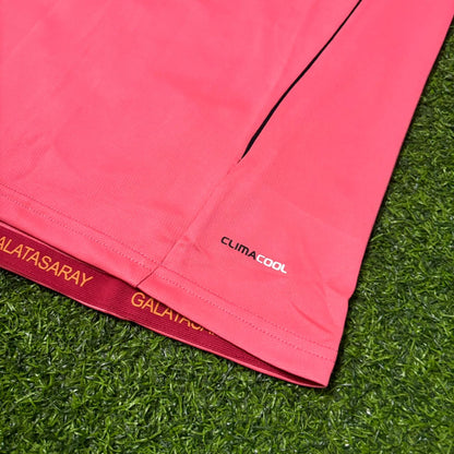 Arda Turan Galatasaray 2010-2011 Pink Retro Football Jersey Kit