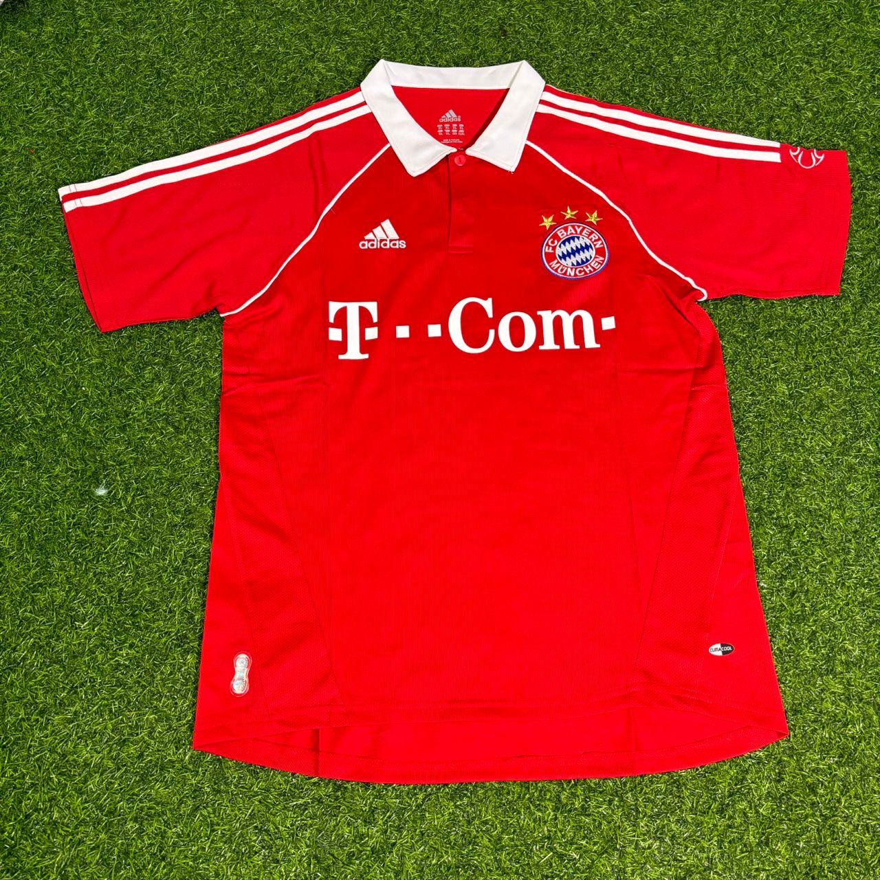 Arjen Robben #10 Bayern Munich Home Retro Football Jersey Kit