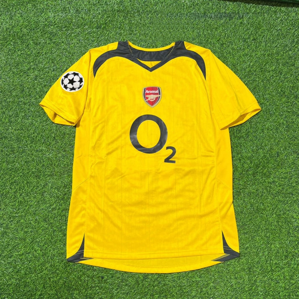 Arsenal 2005/06 Yellow Retro Football Jersey Kit