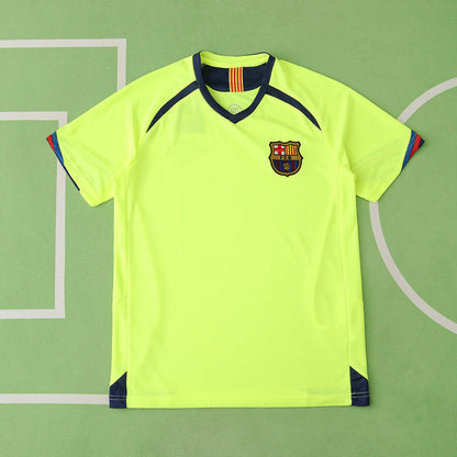 Barcelona 2005/06 Season Away Retro Football Jersey