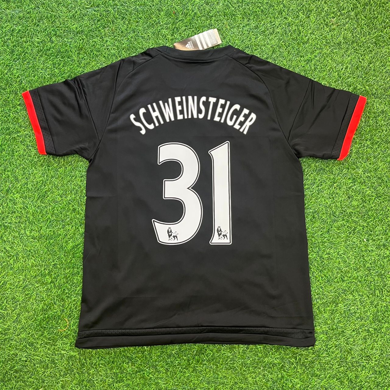 Bastian Schweinsteiger Manchester United 2015/16 Red Football Jersey Collection
